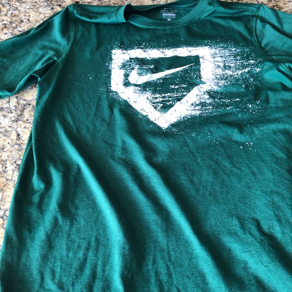 Nike dri-fit Green T-shirt